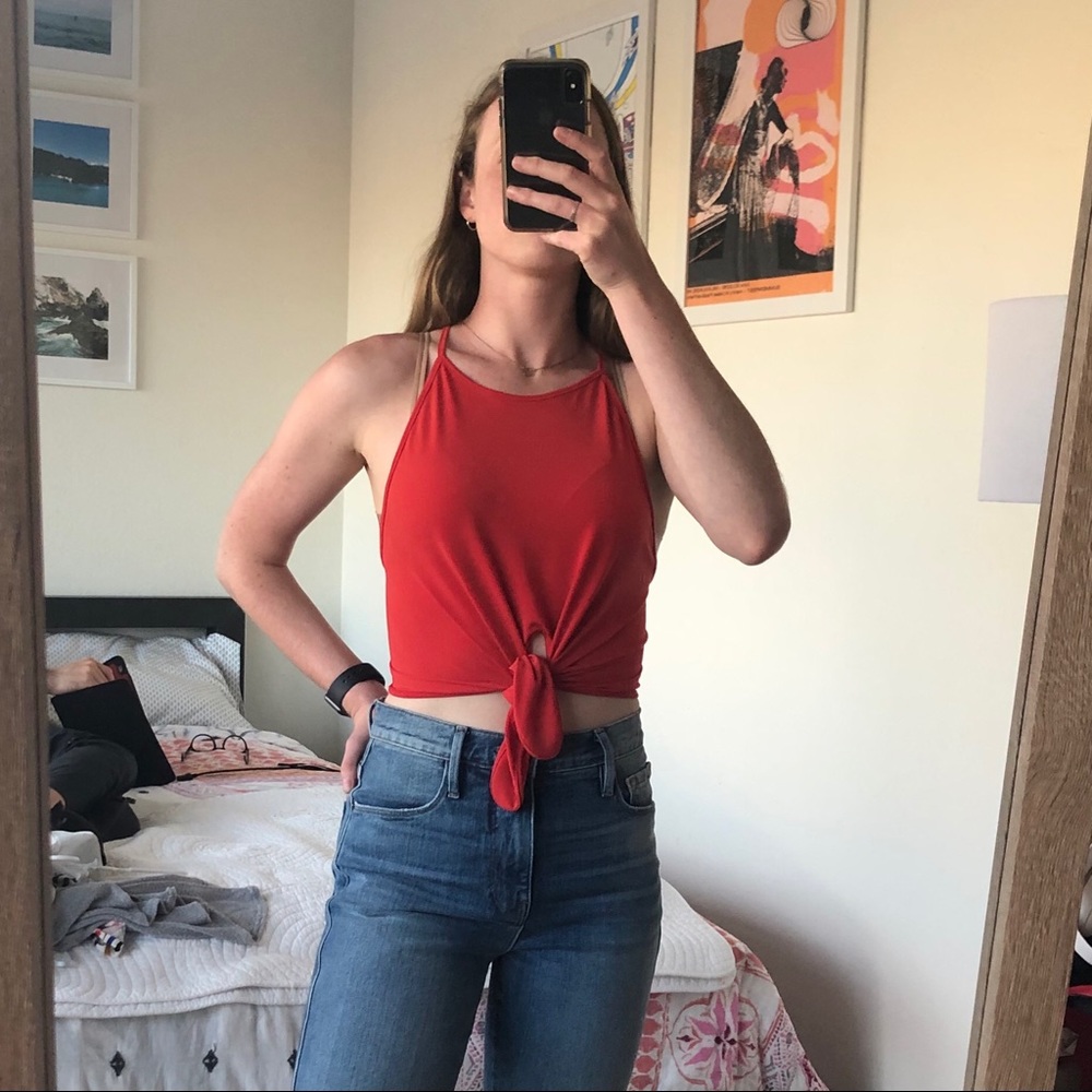 High neck, crop tank top